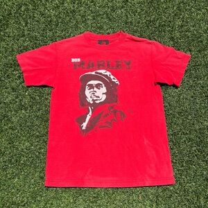 VTG 00’s Bob Marley Zion Rootswear Red Tee